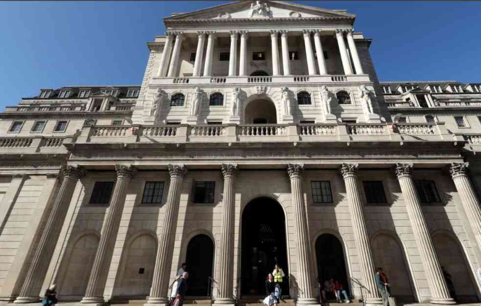 ENGLESKE BANKE U PANICI: Dolazi ekonomska oluja, a evo kako se Englezi pripremaju