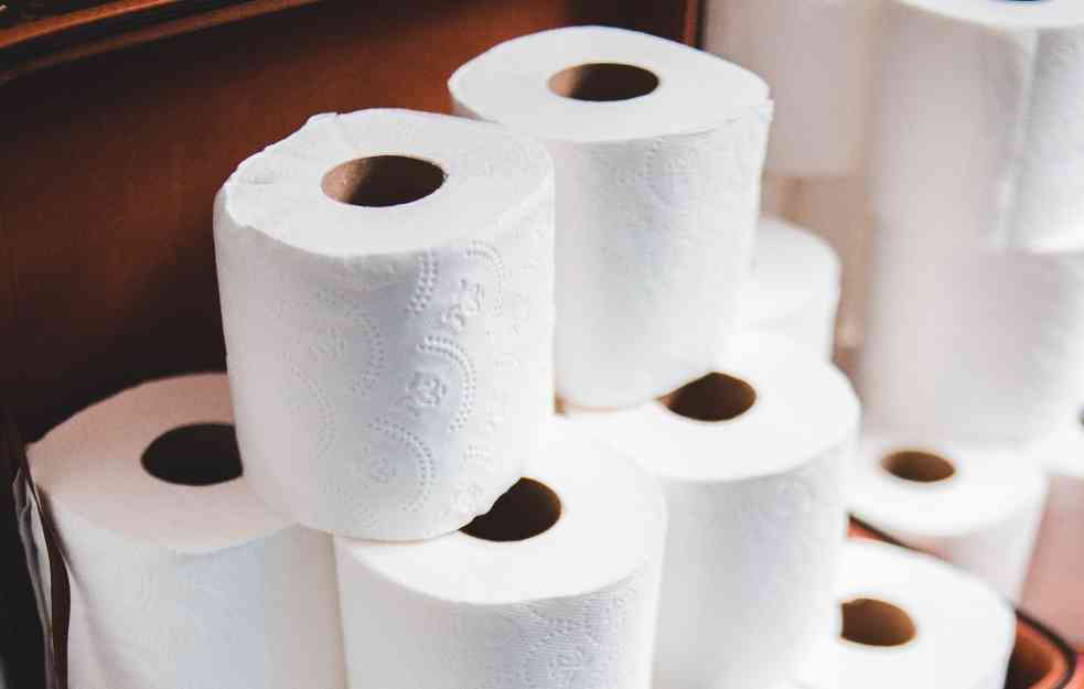 Zašto je toalet papir bele boje?