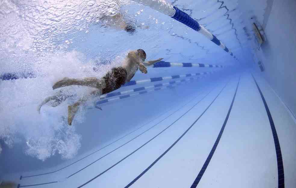 KAKAV ŠAMAR FRANCUZIMA: Svetski rekorder spavao u parku zbog uslova na Olimpijadi