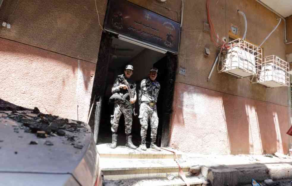 POŽAR IZBIO U VREME LITURGIJE: Najmanje 41 osoba poginula u požaru u crkvi u Egiptu