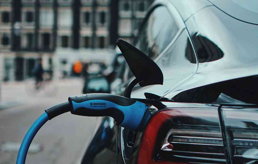 Hibridni i e-automobili u EU čine 48 odsto novih registracija