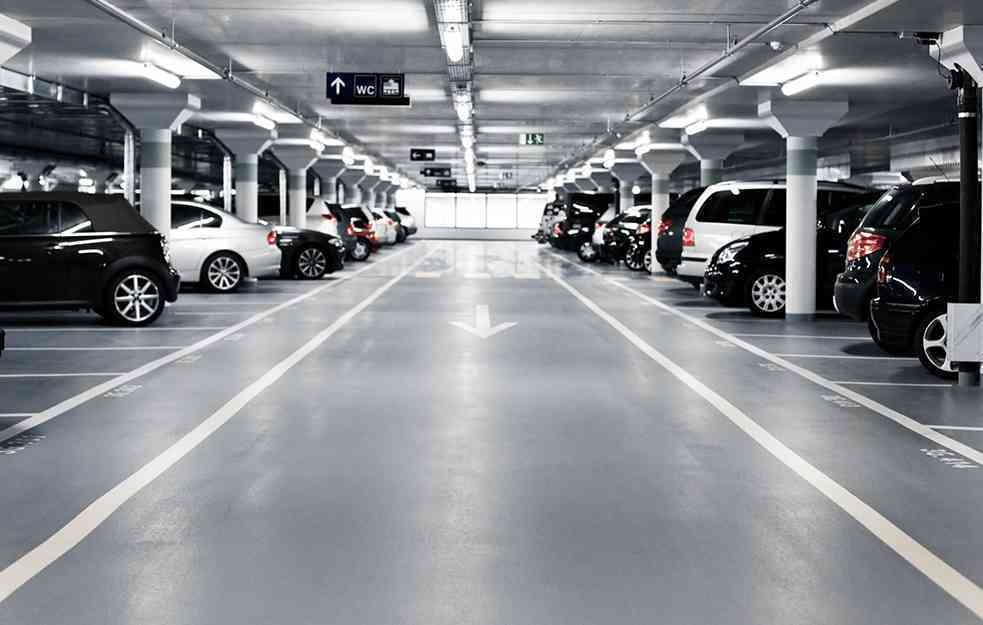 NA PRAGU REŠENJE PROBLEMA PARKINGA: U Beogradu će parking ubuduće naplaćivati i privatnici