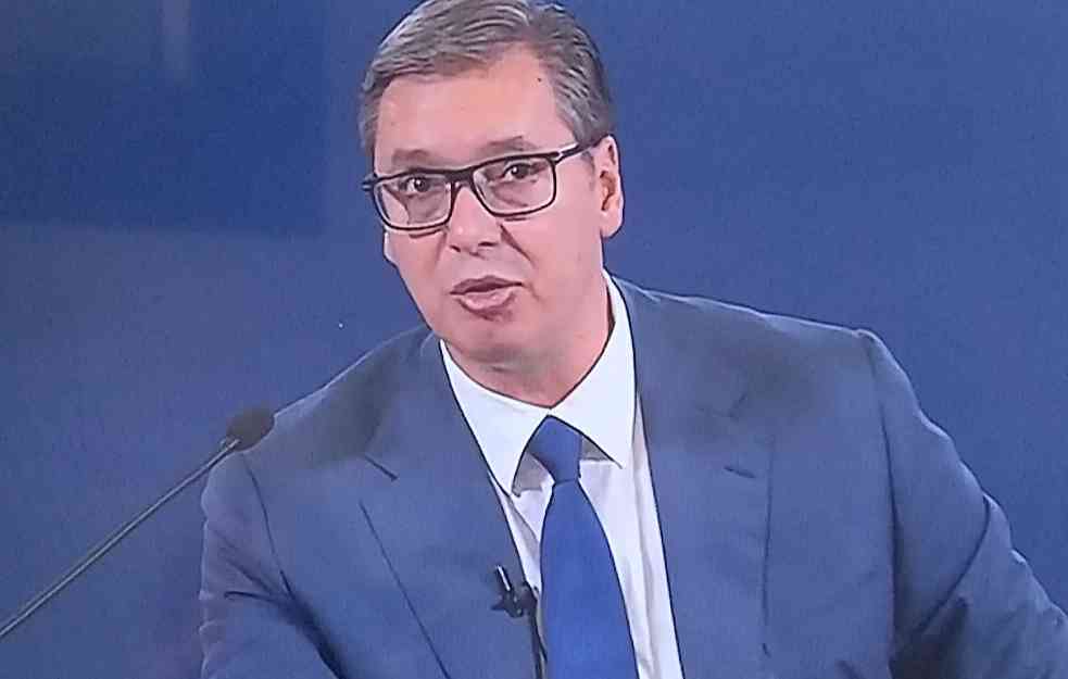 PREDSEDNIK VUČIĆ DAO ODGOVOR O RESTRIKCIJI: Pred Vladom je težak period pun izazova