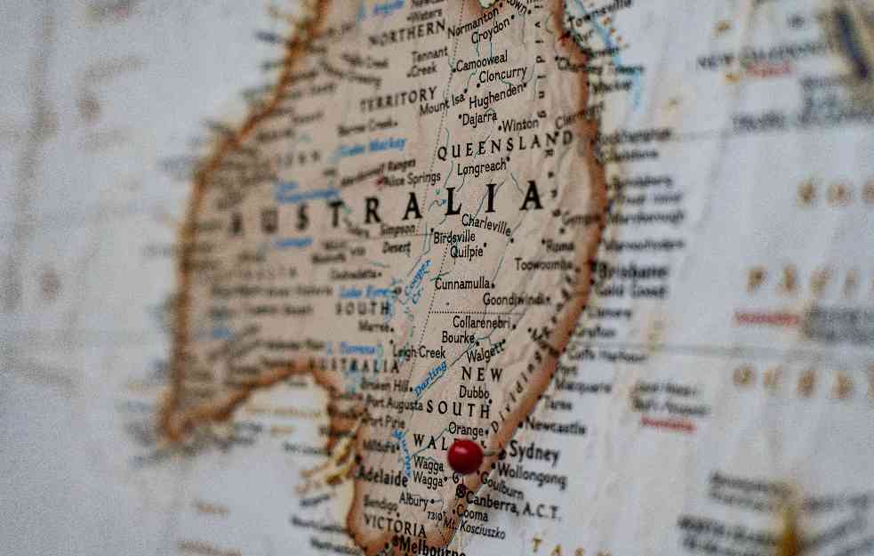 ZAŠTO je AUSTRALIJA i država i kontinent?