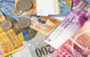 ŠVAJCARAC NAJSIGURNIJI: Švajcarski franak za investitore koji žele da igraju 