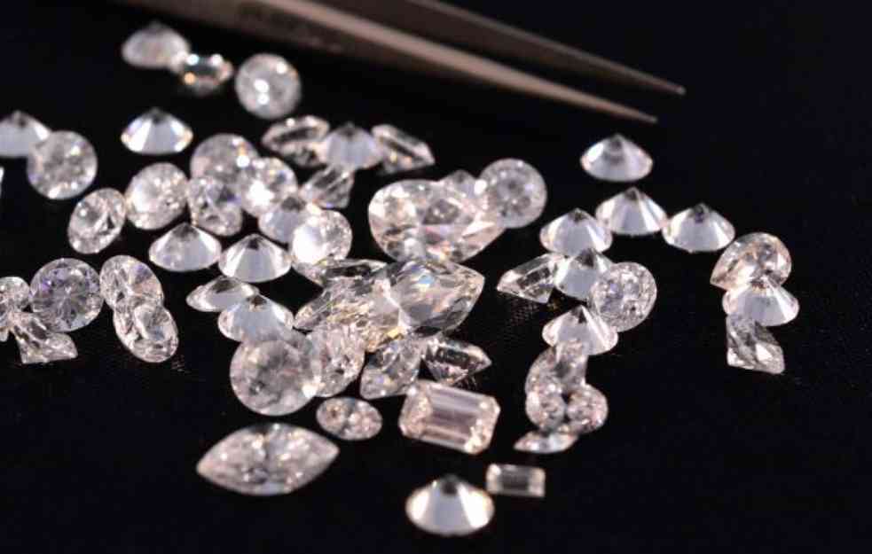 NEOBIČNI SVEMIR: Pronađeni dijamanti u meteoritu sa druge planete u Africi