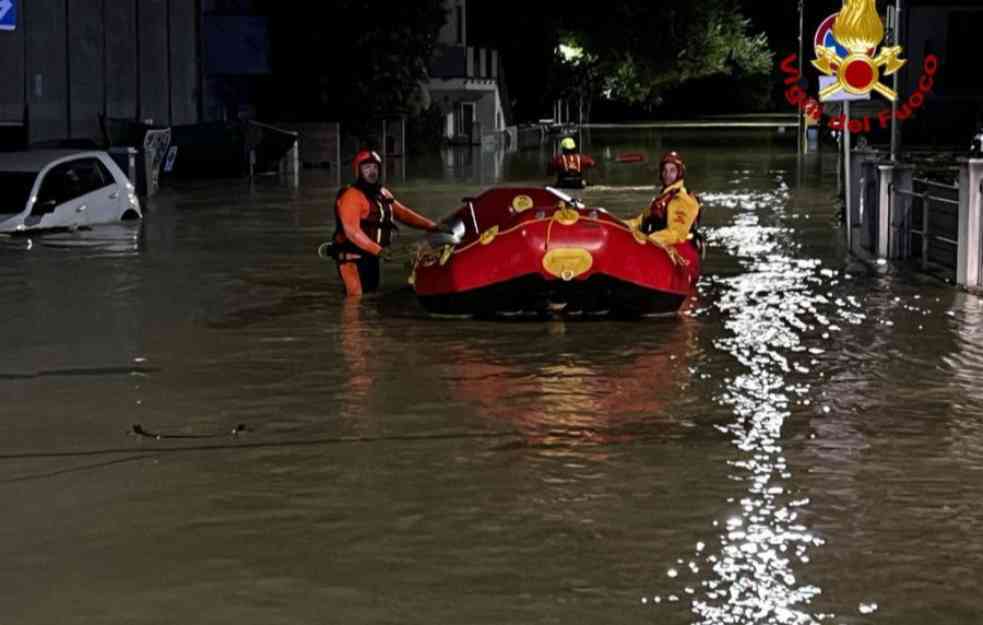 NEVREME NAPRAVILO HAOS U ITALIJI: Sedam osoba stradalo u poplavama