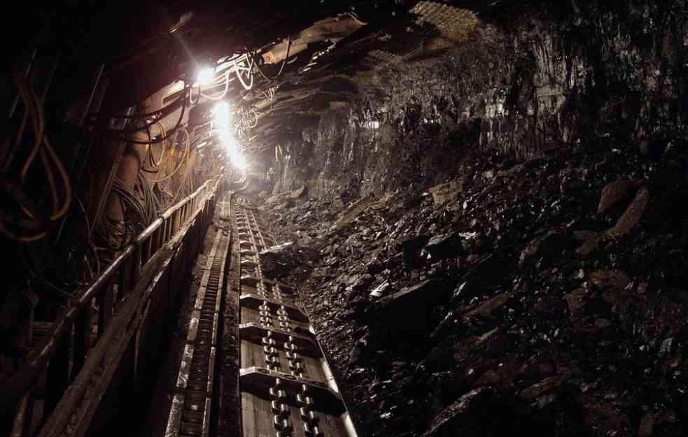 RUDARI TREPČE U ŠTRAJKU : Neisplaćene plate rudarima