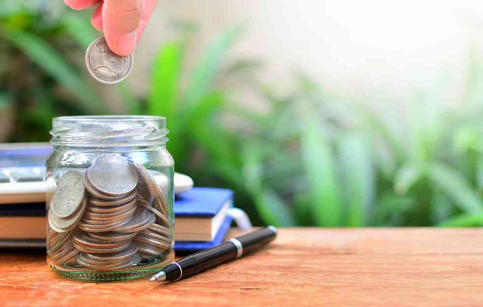 ZA POČETAK NOSITE RUČAK NA POSAO: Šest načina kako da uštedite novac u vreme visoke inflacije