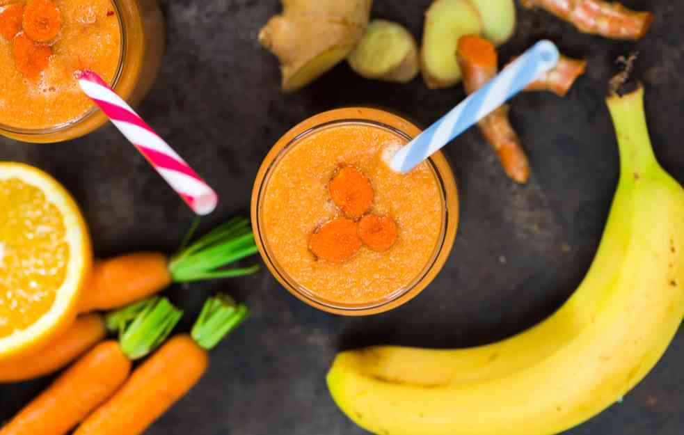 UKUSNO, ZDRAVO I LEPO NA OKO: Smoothie od šargarepe i pomorandže (RECEPT)