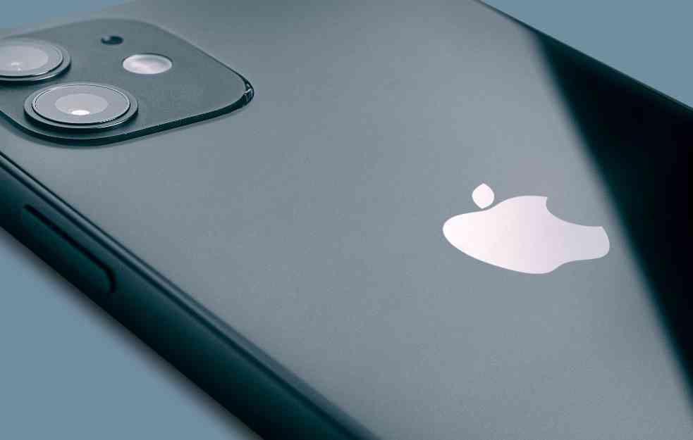 Originalni i neotpakovani iPhone 2007 prodat za skoro 40.000 dolara