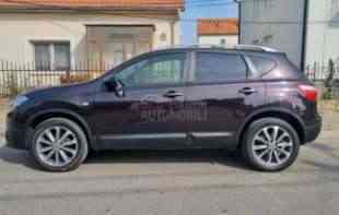 HIT oglas: Za prodaju <span style='color:red;'><b>Nissan</b></span> Qashqai TEKNA gde je vlasnik SVE IZNEO!