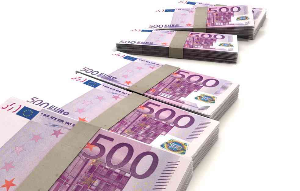 Švajcarska banka plaća Francuskoj milionsku sumu, kako bi sve prošlo bez tužbe