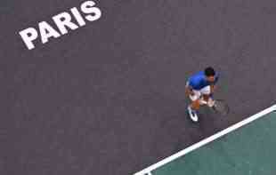 Novak igra neprobojnu odbranu, <span style='color:red;'><b>Hačanov</b></span> besan od muke pred našim asom (VIDEO)