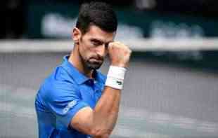 NOVAK JE NEUNIŠTIV: U <span style='color:red;'><b>gladijator</b></span>skoj borbi Cicipas je poražen