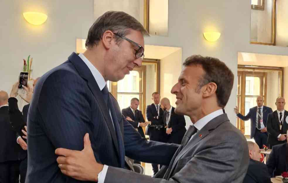 Predsednik Vučić u dvodnevnoj poseti Francuskoj, sastaje se sa Makronom