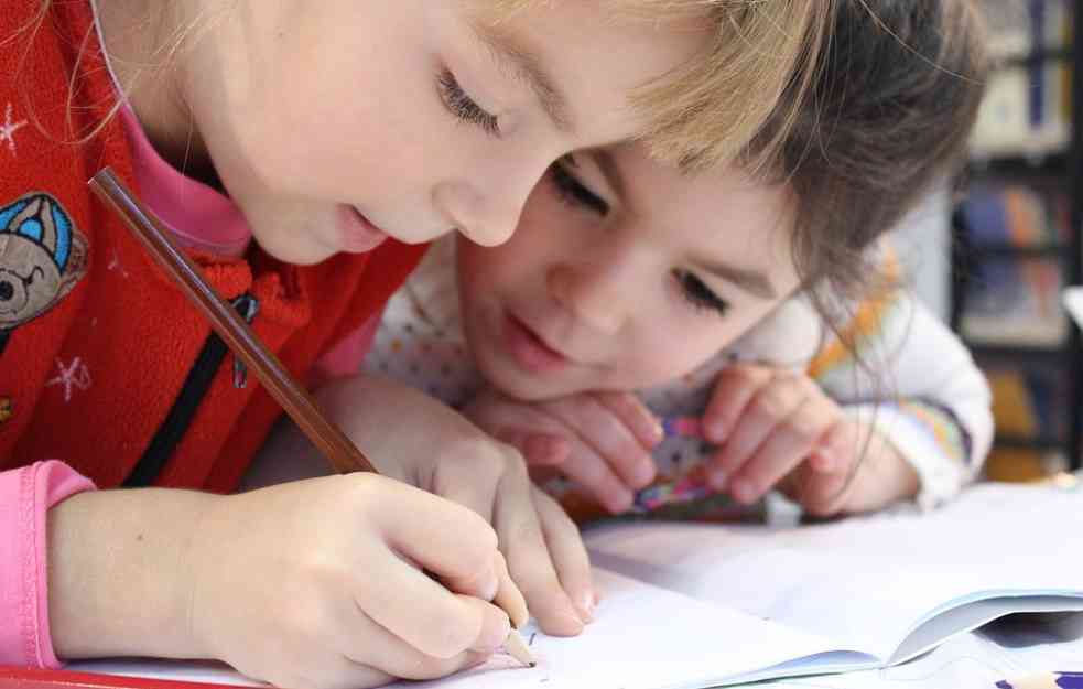 STRUČNJACI OTKRIVAJU OD KOGA BEBE NASLEĐUJU TEMPERAMENT : Da li je od mame ili od tate?