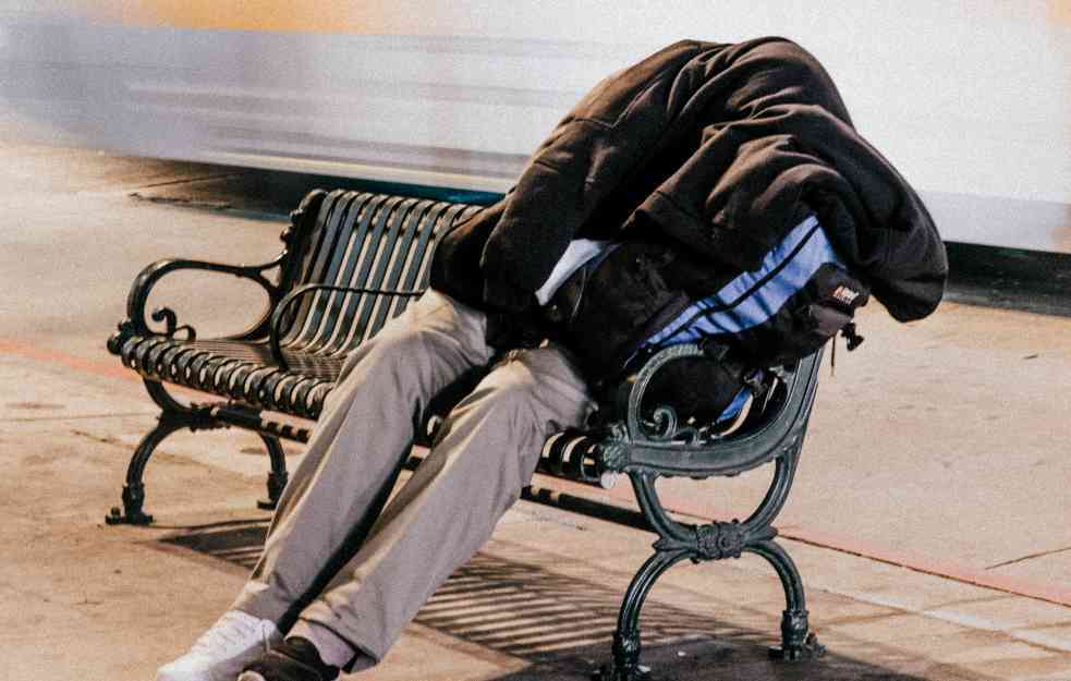 Beskućnicima na Floridi će biti zabranjeno da spavaju na javnim mestima
