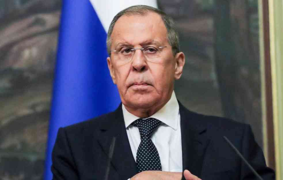 Zapad tvrdi da je Lavrov u bolnici, a Zaharova demantuje: Upravo sedim sa Sergejem (VIDEO)