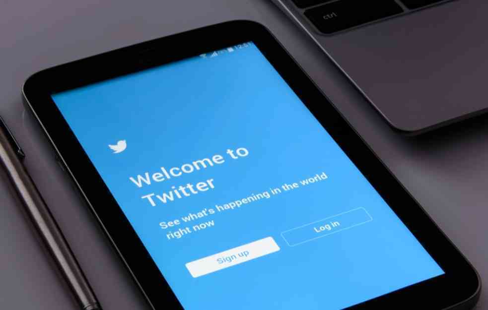 MASK SE PREDOMISLIO: Tviter odlaže uslugu pretplate na potvrdu autentičnosti profila