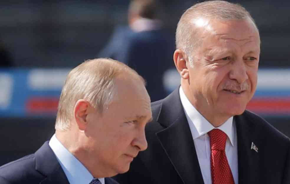 Erdogan nagovesteio da će Turska možda preći i u kopnenu ofanzivu