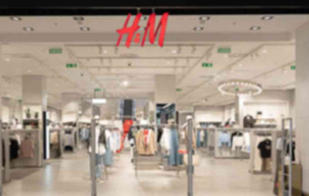 Drastico calo dell’utile operativo di H&M