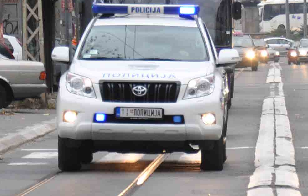 Devojka (27) uhvaćena u stanu na Mirjevu sa drogom, za jednom osobom se još traga