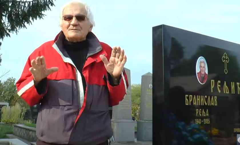 ZNA KADA ĆE DA UMRE: Branislav redovno obilazi svoj grob! SEBI I ŽENI UKLESAO GODINU SMRTI! (VIDEO)