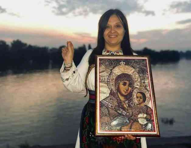 VITLEJEMSKA BO<span style='color:red;'><b>GOMA</b></span>JKA: Najlepša pesma srpske heroine Maje Kovačević, MAJKE 11 DECE! (VIDEO)