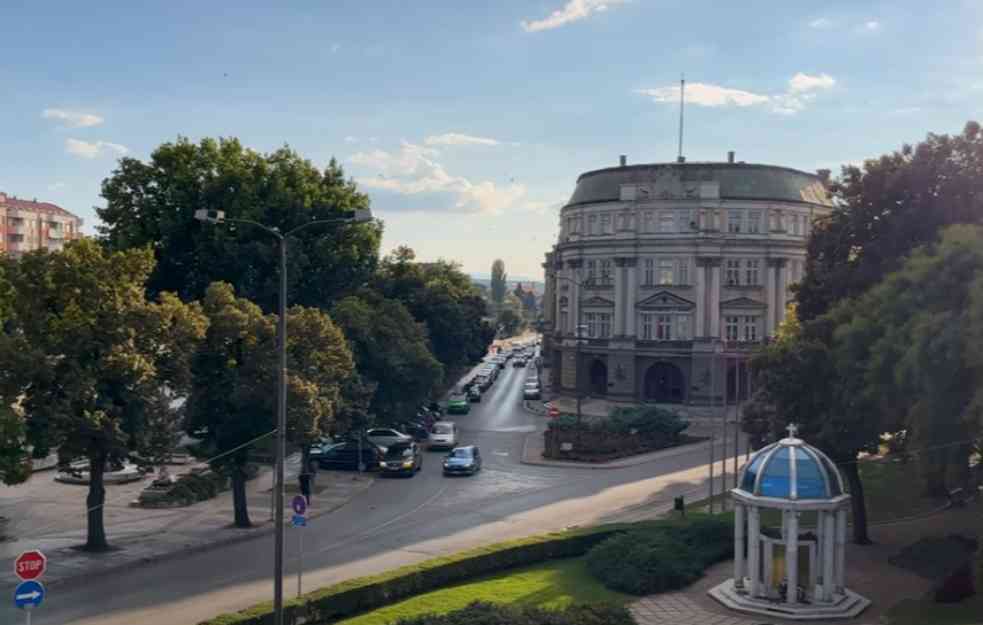  JEZIV POKUŠAJ OTMICE U NIŠU: Nepoznati muškarac ispred škole MAMIO DEČAKA (8) da pođe s njim!