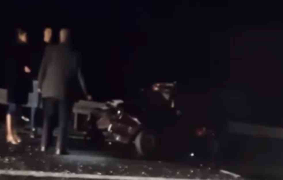 TRAGEDIJA NA SRPSKIM PUTEVIMA: Teška saobraćajna nesreća kod Beške, poginuo vozač golfa (VIDEO)