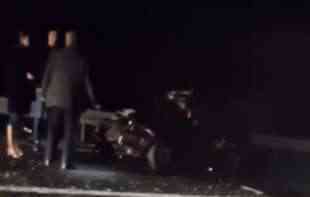TRAGEDIJA NA SRPSKIM PUTEVIMA: Teška saobraćajna nesreća kod Beške, poginuo vozač <span style='color:red;'><b>golf</b></span>a (VIDEO)