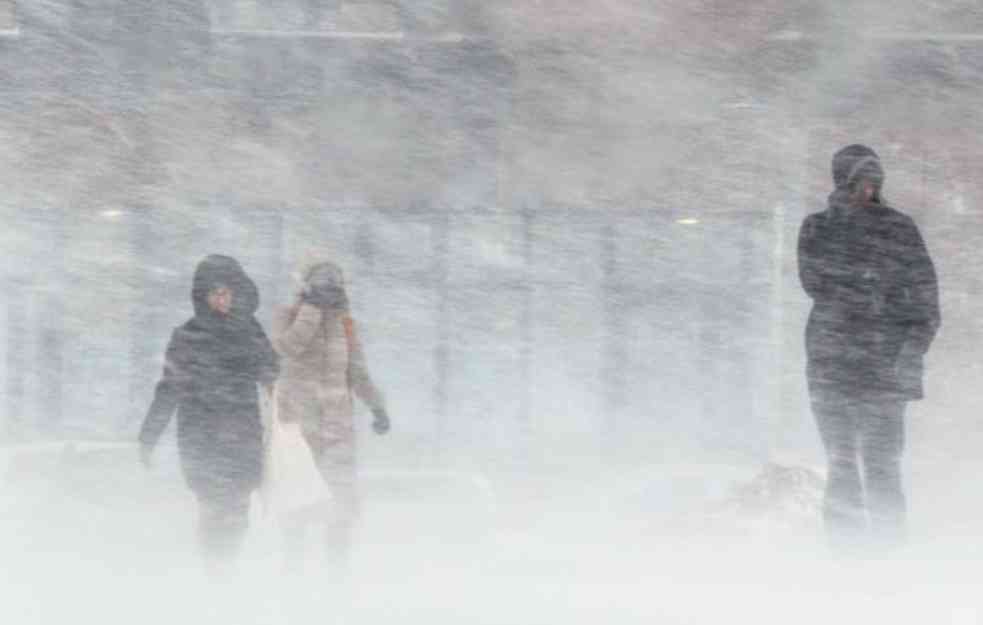 Snežne oluje u Americi: Do sada nastradalo više od 60 ljudi