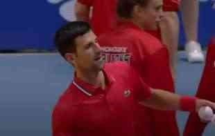 NOVAK IGRA U <span style='color:red;'><b>ADELE</b></span>JDU: Samo dve mine na putu do finala