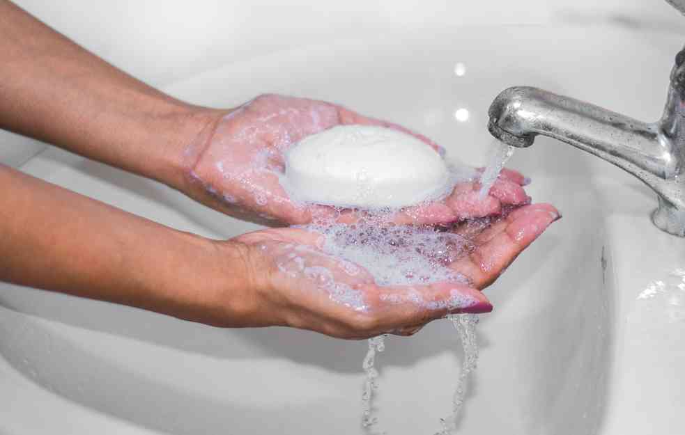 MOŽDA NISTE ZNALI: Sapun ne služi samo za pranje, evo kako još može da se se koristi
