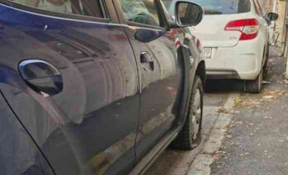 VANDALIZAM U SARAJEVU! PONOVO PROBUŠENE GUME NA SRPSKIM AUTOMOBILIMA: Na meti nova tri vozila! (VIDEO)