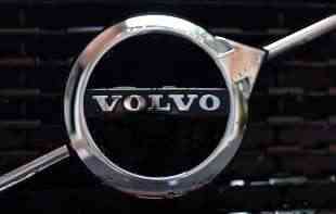 <span style='color:red;'><b>Volvo</b></span> se oprostio od dizela