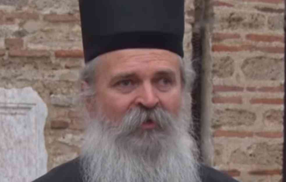 Episkop Teodosje posetio ranjene mladiće