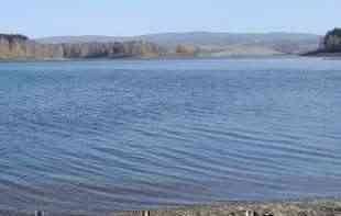 TRAGEDIJA U SLAVONIJI: Devojka (18) se utopila u jezeru