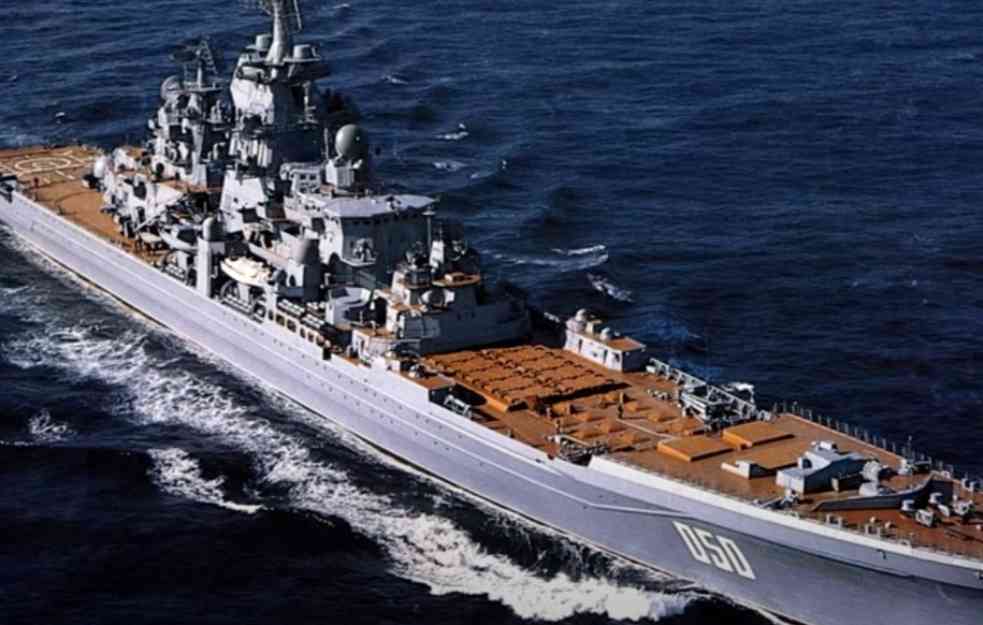 PUTINOVA ZASTRAŠUJUĆA ARMADA ISPLOVILA IZ NOVOROSIJSKA: Sve vrvi od brodova i podmornica u Crnom moru!