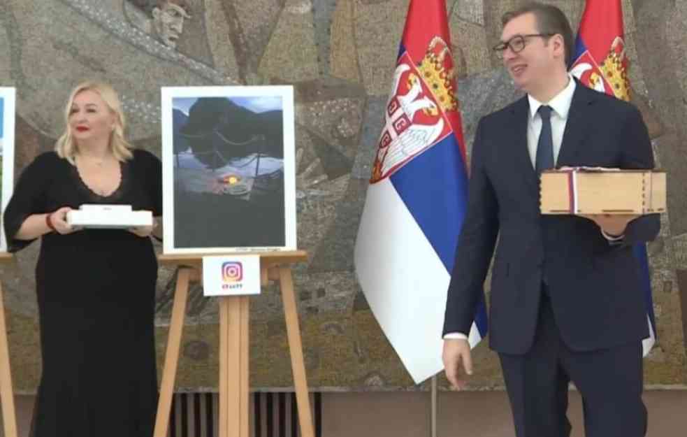 NAŠA NAJLEPŠA SRBIJA: Vučić dodelio nagrade autorima najlepših fotografija naše zemlje (FOTO)