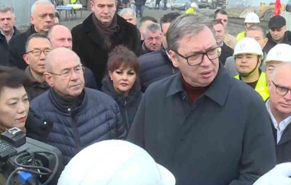 VUČIĆ OBIŠAO RADOVE NA DEONICI BRZE PRUGE NOVI SAD-SUBOTICA: Da se ubrzaju radovi, da se gradi kao u Kini!