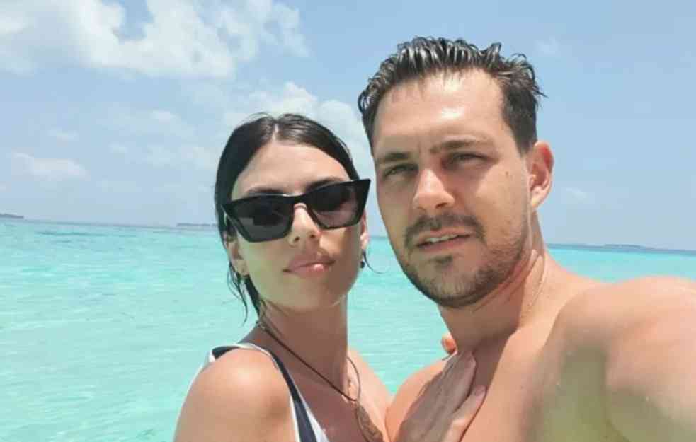 DEVOJKA MILOŠA BIKOVIĆA iznenadila fanove ovim potezom (FOTO)