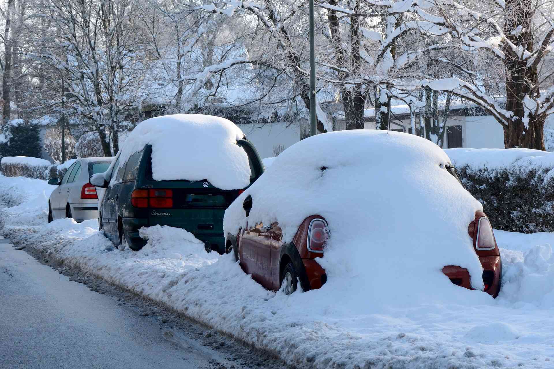 NAPADALO 99 CM SNEGA: Jaka mećava na Žabljaku