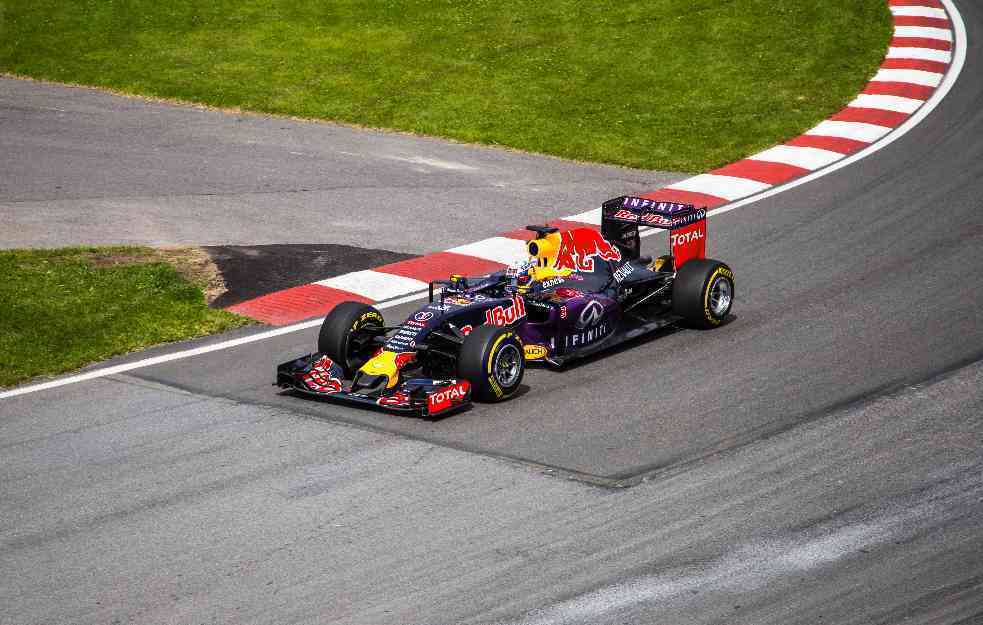 Formula 1 odlučila da neće biti zamene za otkazanu trku u Kini