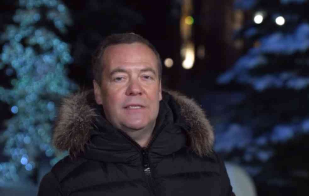 MEDVEDEV: Anglosaksonskoj diktaturi je došao kraj