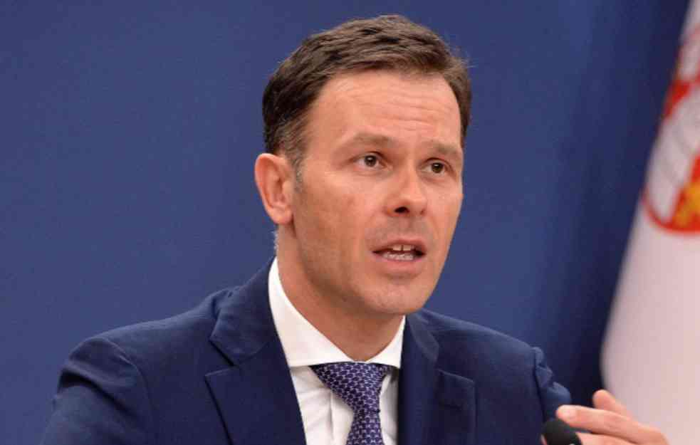  Za samo sat vremena u poštama podeljeno svih 30.000 vaučera za odmor