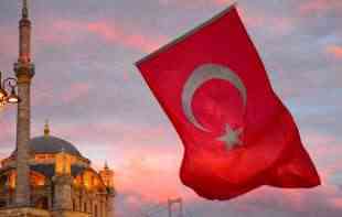 Zapad vrši pritisak na Tursku zbog Rusije, kaže Erdoganov savetnik