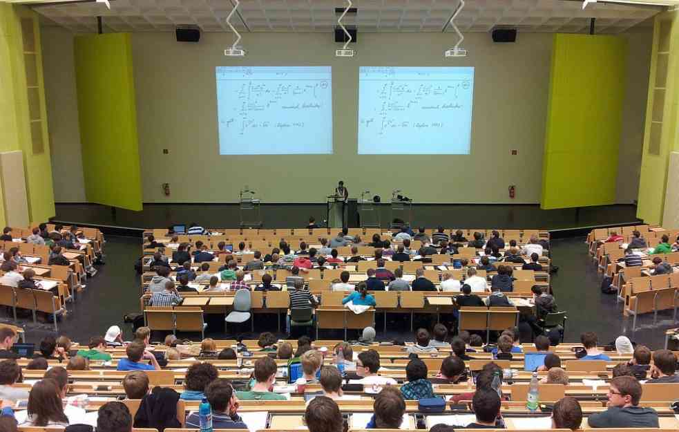 SVE O BUDUĆIM KARTICAMA: Kako do nove studentske kartice, koje pogodnosti nudi i hoće li zameniti indeks?
