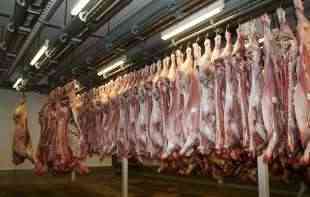 Proizvođači goveda i svinja u Srbiji: „Farme propadaju, potrebna hitna <span style='color:red;'><b>pomoć države</b></span>“